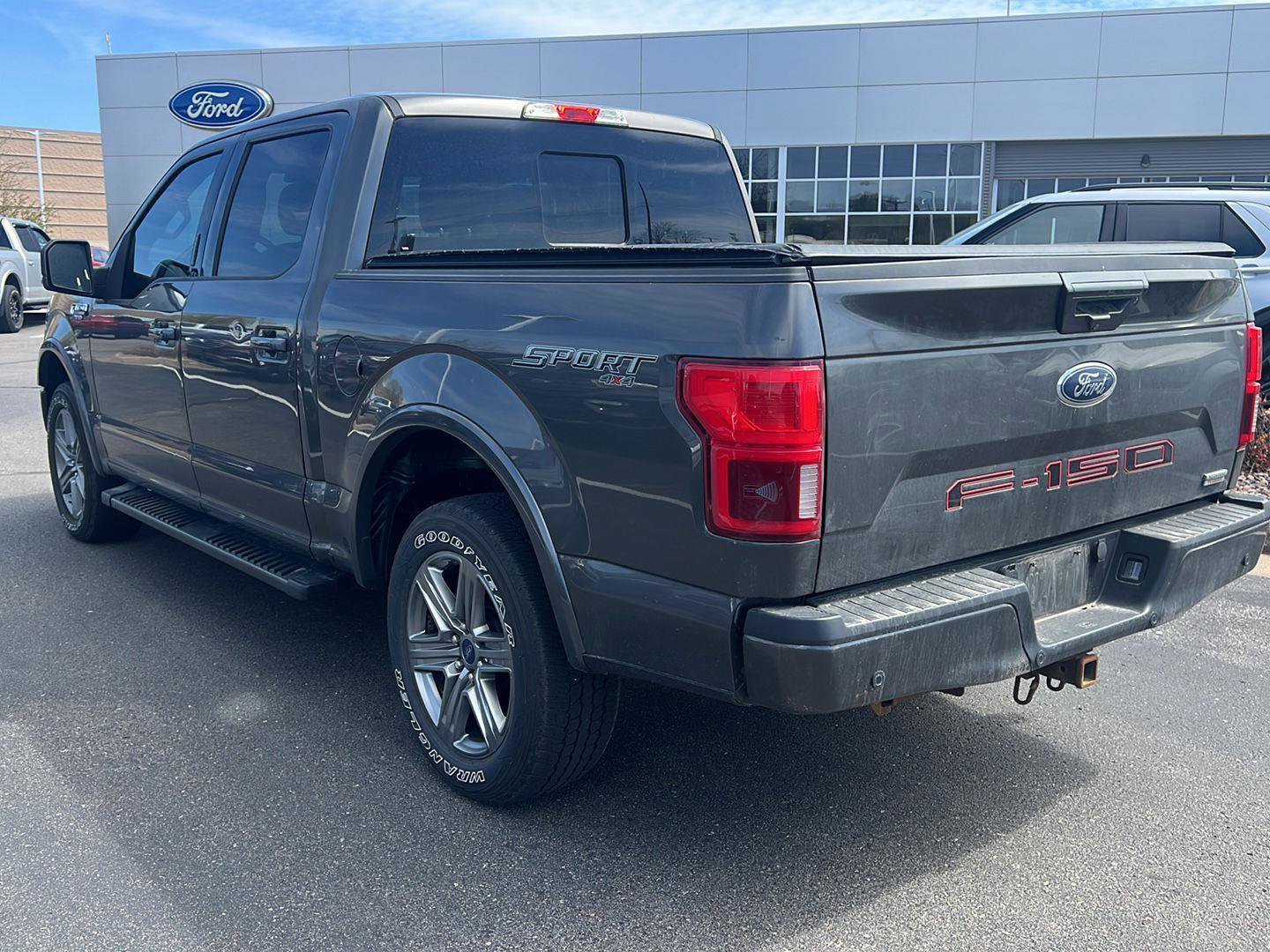 Used 2018 Ford F150 Lariat w/ Equipment Group 501A Mid image 10