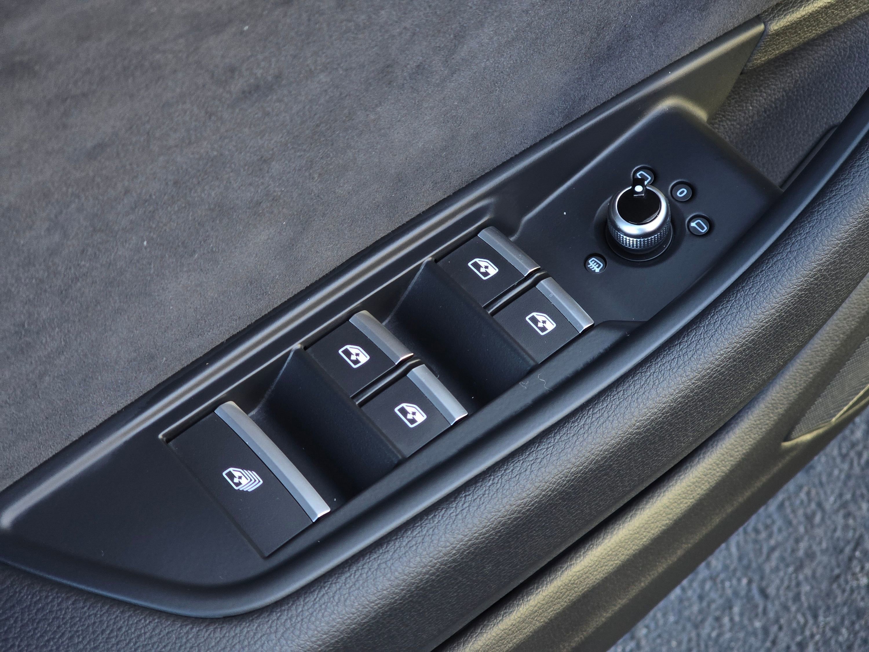 Used 2024 Audi S5 Premium image 32