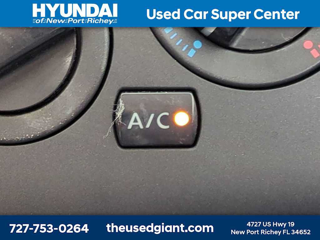 Used 2011 Nissan Versa Sedan FWD image 19