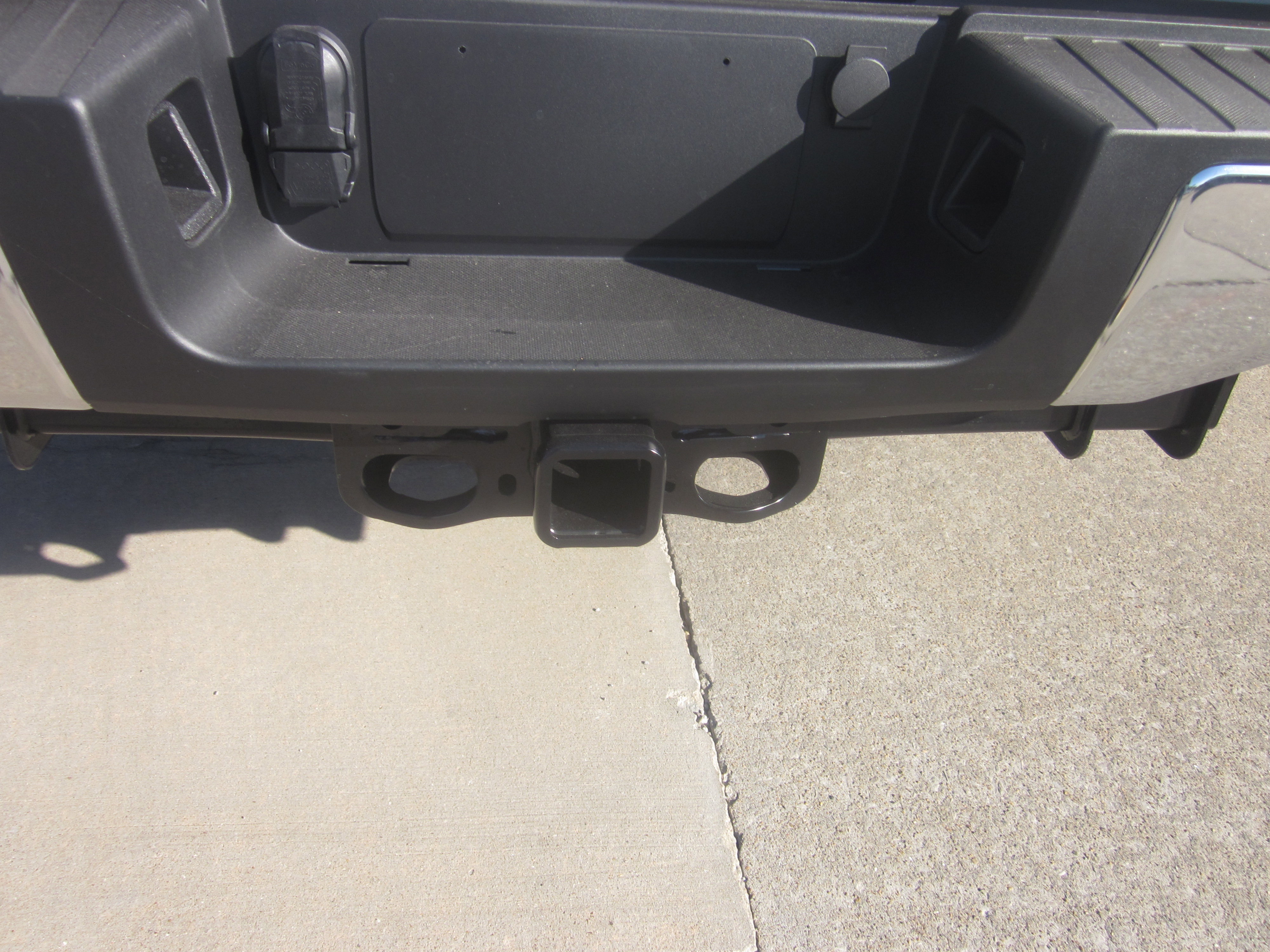 New 2026 Ford F250 XLT w/ FX4 Off-Road Package image 9