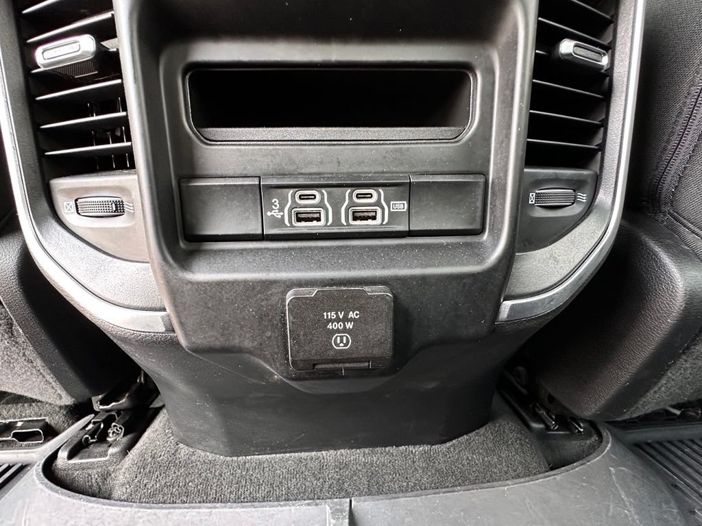 Used 2019 RAM 1500 Big Horn AWD/4WD image 26