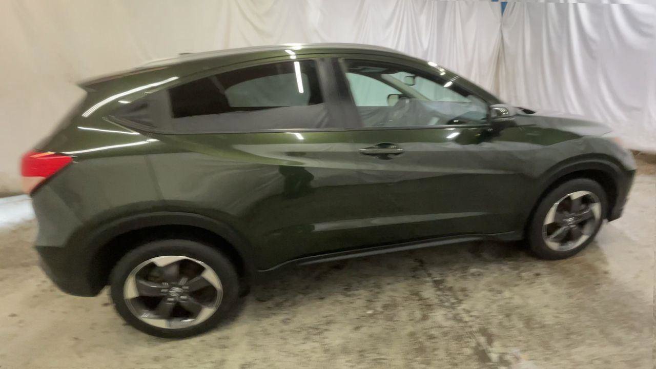 Used 2018 Honda HR-V EX-L image 9