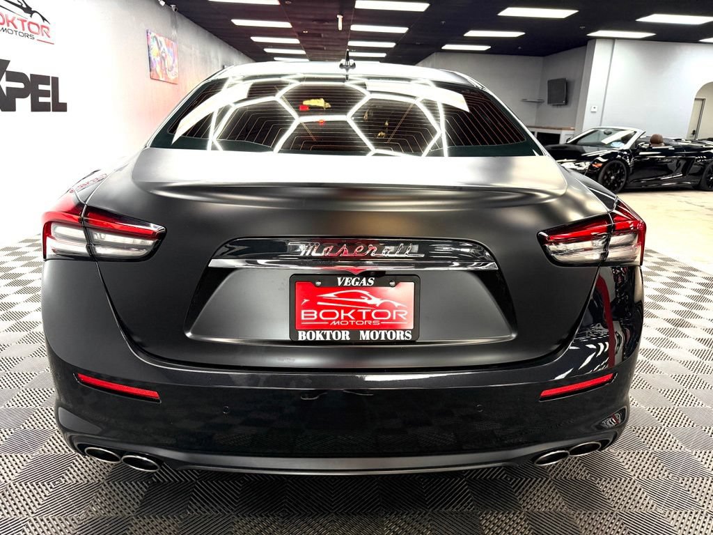 Used 2021 Maserati Ghibli S RWD image 12