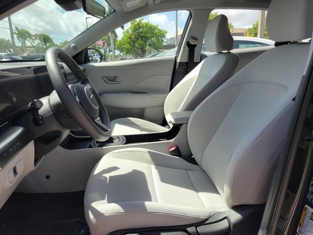 Used 2026 Hyundai Kona SE FWD image 11