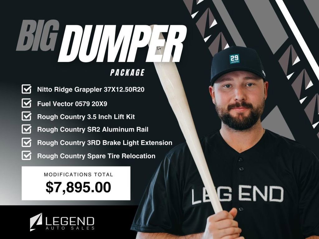 Used 2023 Ford Bronco Wildtrak image 2