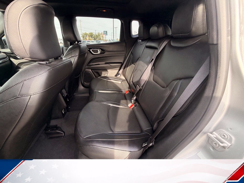 Used 2025 Jeep Compass Limited w/ High Altitude Package AWD/4WD image 8