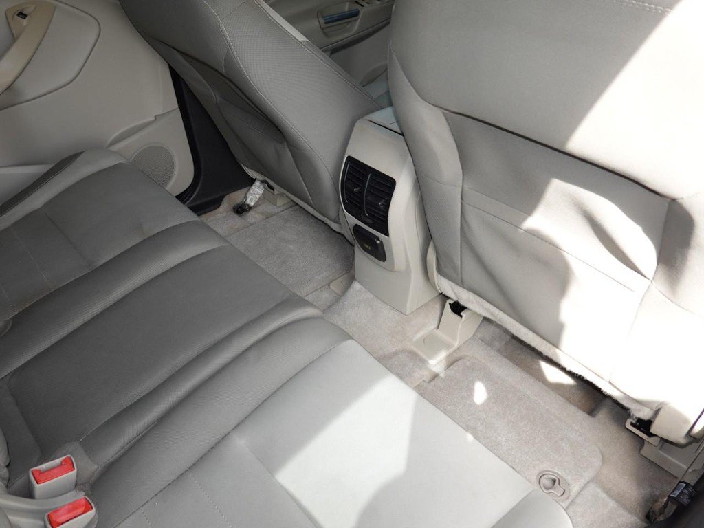 Used 2015 Ford C-MAX SE w/ Equipment Group 202A FWD image 23