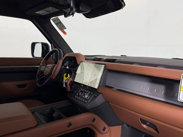 New 2026 Land Rover Defender 110 OCTA AWD/4WD image 20