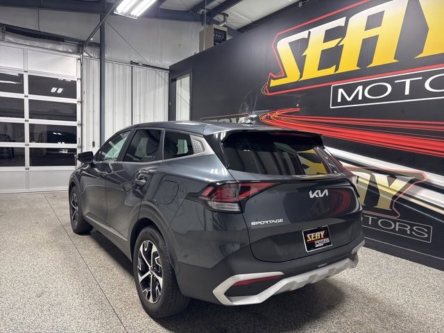 Used 2024 Kia Sportage EX image 13