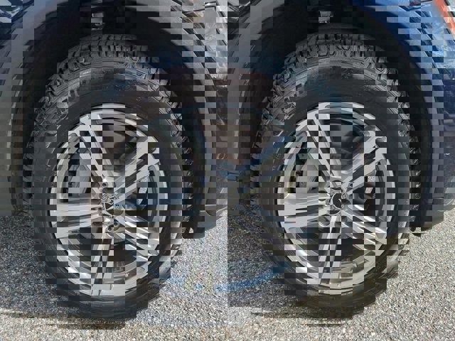 Certified 2022 Mercedes-Benz GLC 300 image 11