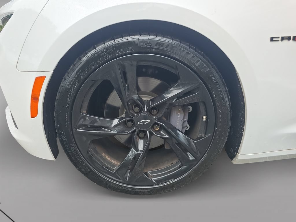 Used 2020 Chevrolet Camaro SS RWD image 25