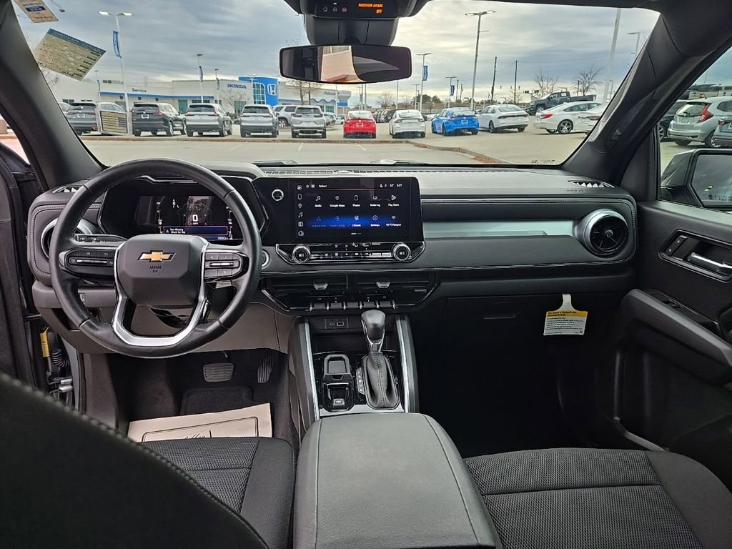 Used 2023 Chevrolet Colorado LT w/ LT Convenience Package image 28