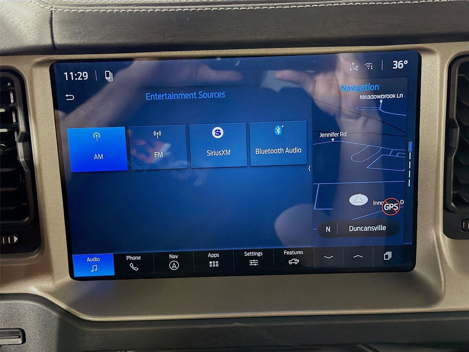 New 2026 Ford Bronco Outer Banks image 14