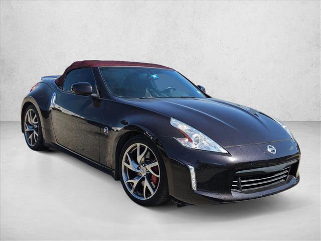 Used 2013 Nissan 370Z Touring w/ Sport Pkg image 2