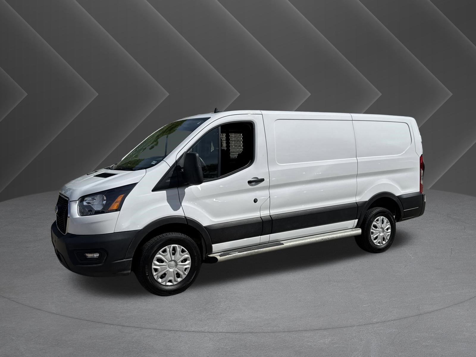 Used 2022 Ford Transit 250 T-250 130 Low Rf 9070 GVWR RWD w/ Exterior Upgrade Package image 2