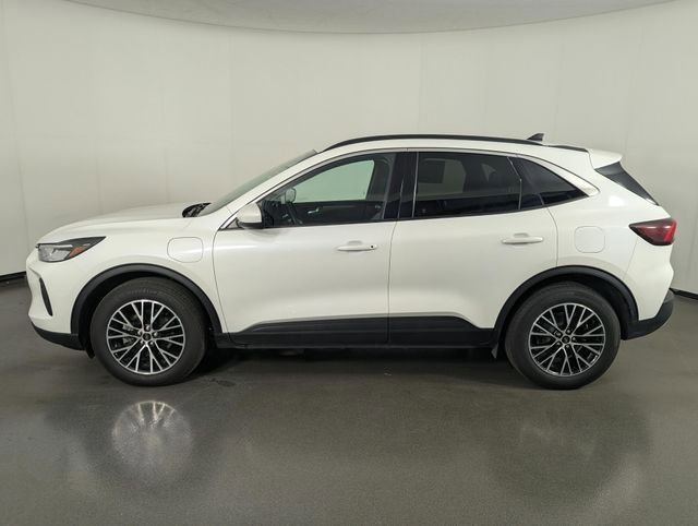 Used 2023 Ford Escape SE image 5