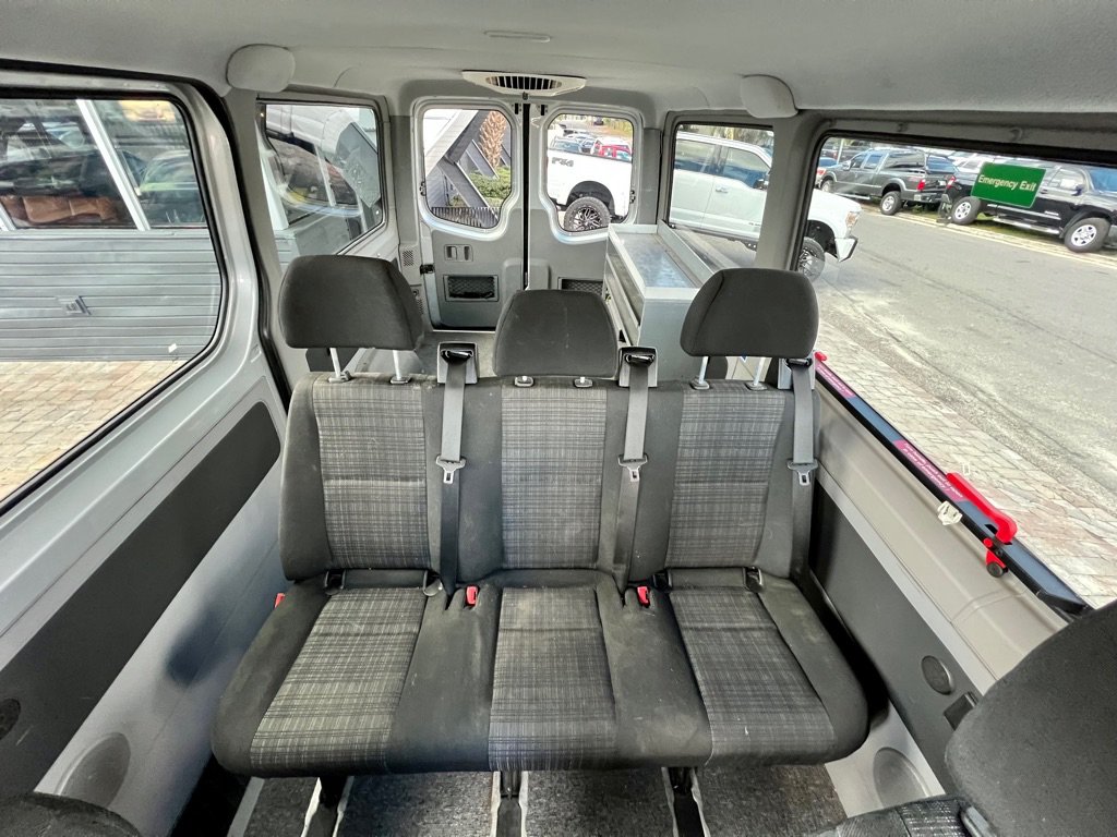 Used 2014 Freightliner Sprinter 2500 RWD image 19