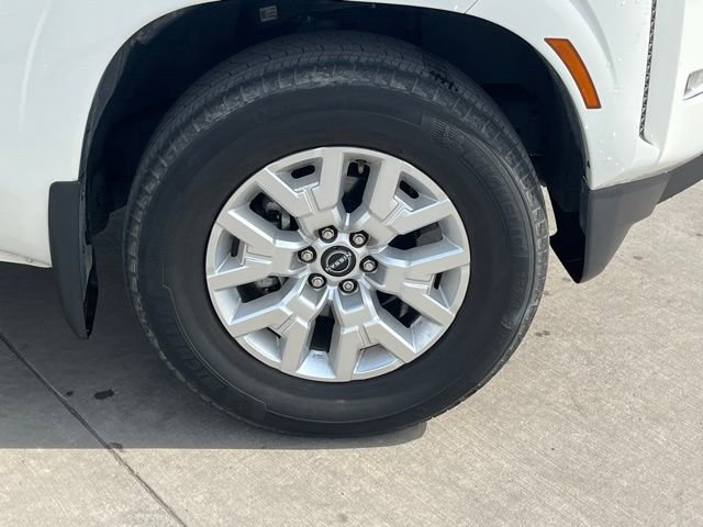 Used 2023 Nissan Frontier SV w/ Technology Package image 7