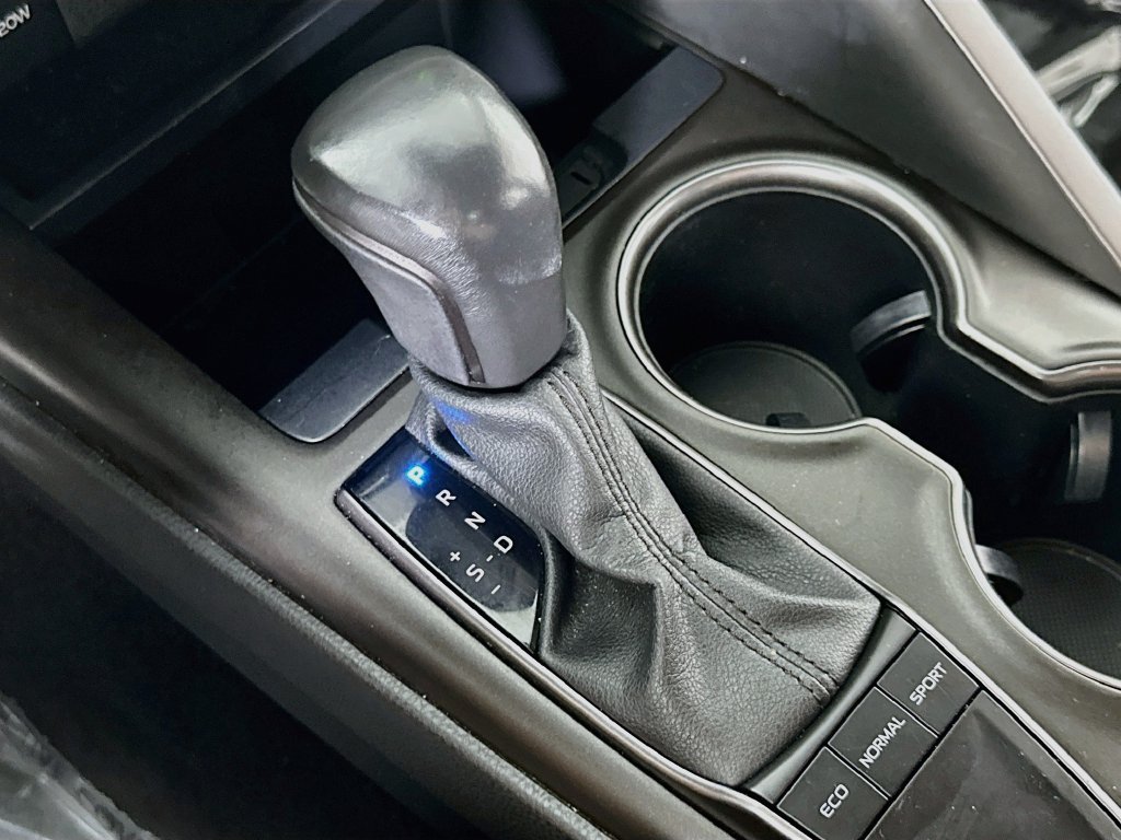 Used 2023 Toyota Camry SE FWD image 33