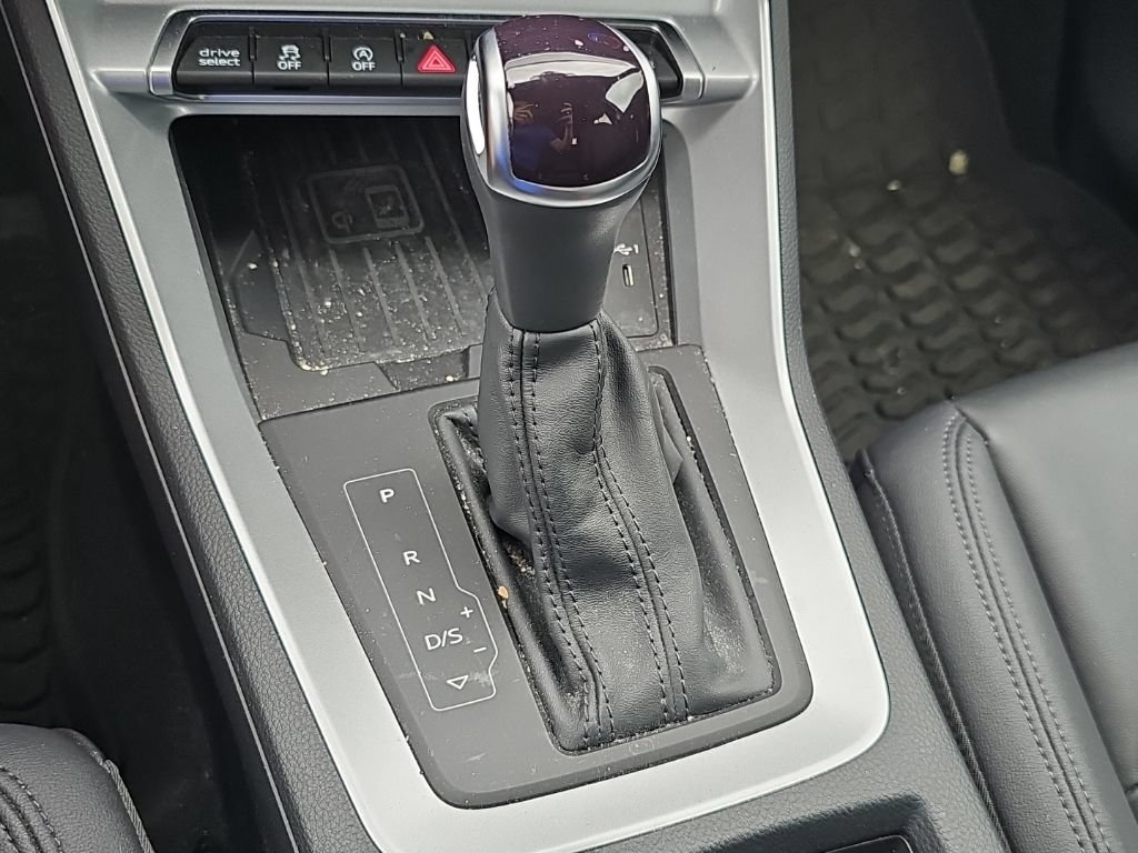 Certified 2023 Audi Q3 2.0T Premium Plus w/ Premium Plus Package AWD/4WD image 8