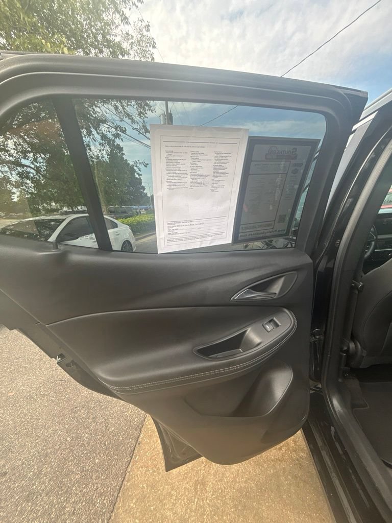 Used 2024 Buick Encore GX Sport Touring FWD image 16