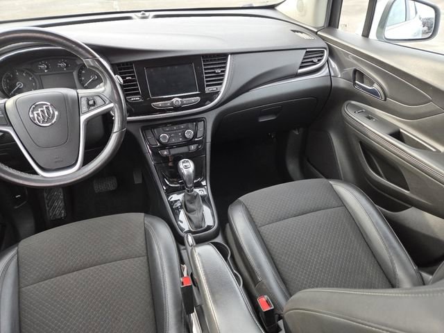 Used 2022 Buick Encore Preferred image 26