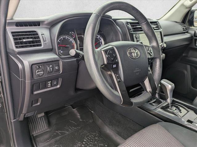 Used 2022 Toyota 4Runner TRD Off-Road image 9