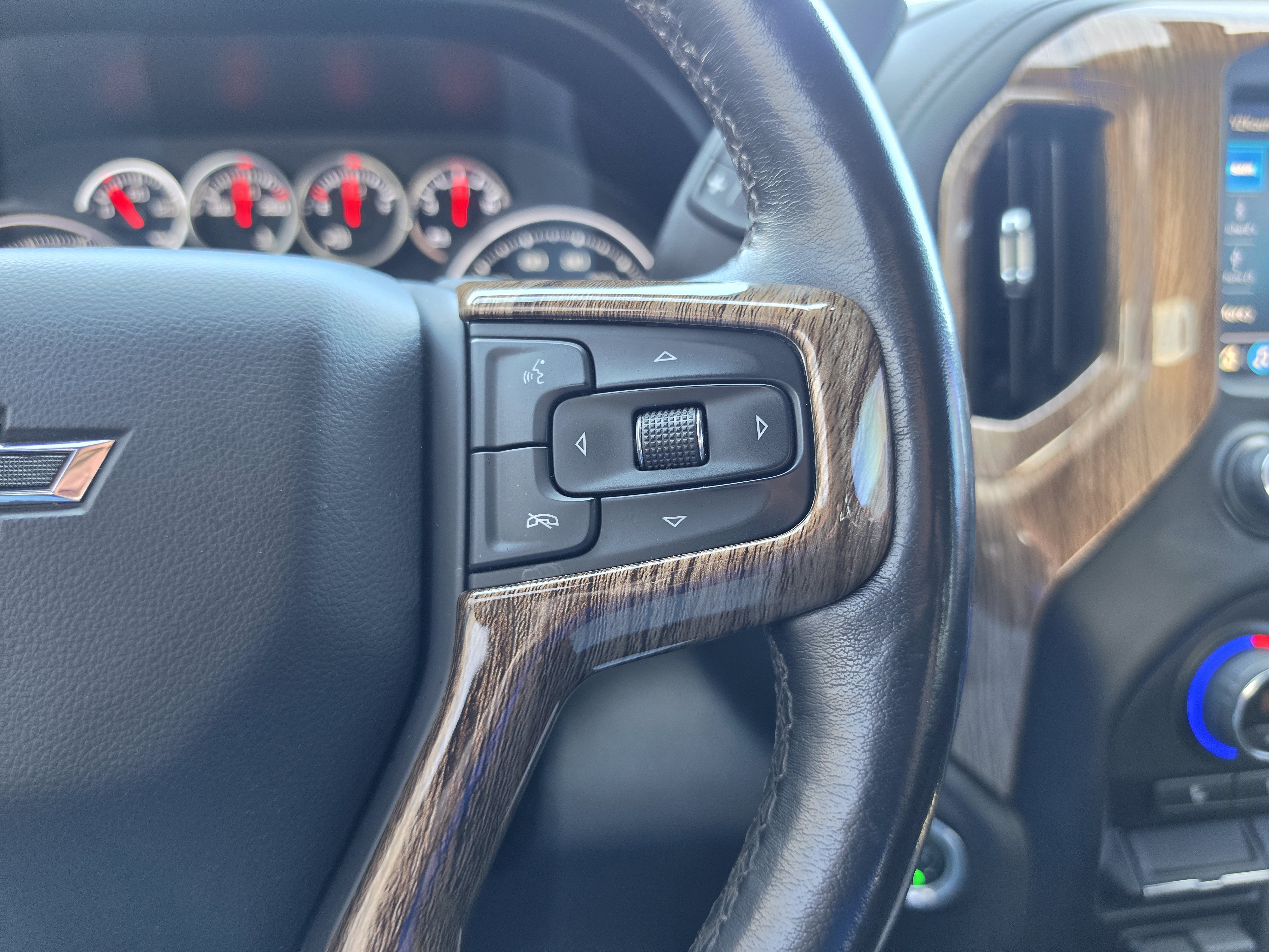 Used 2021 Chevrolet Silverado 1500 RST AWD/4WD image 20