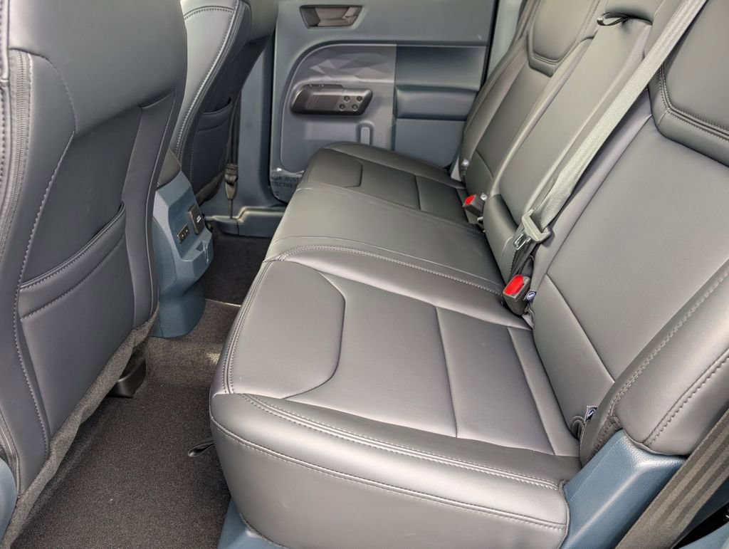 New 2026 Ford Maverick Lariat w/ Black Appearance Package image 46