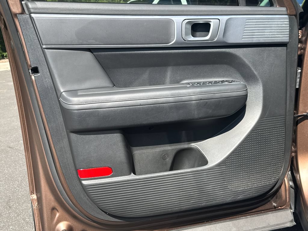 Used 2024 Hyundai Santa Fe XRT AWD/4WD image 10