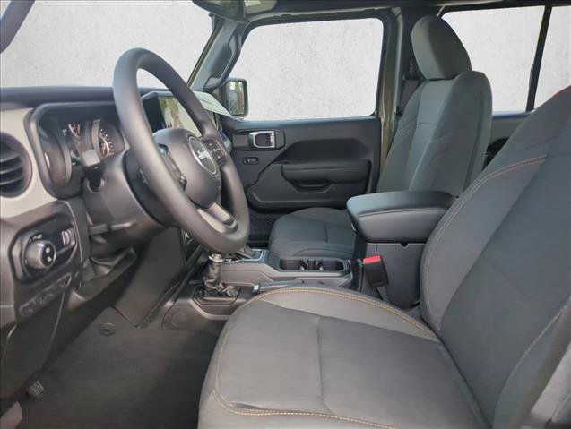 New 2026 Jeep Gladiator Sport AWD/4WD image 3