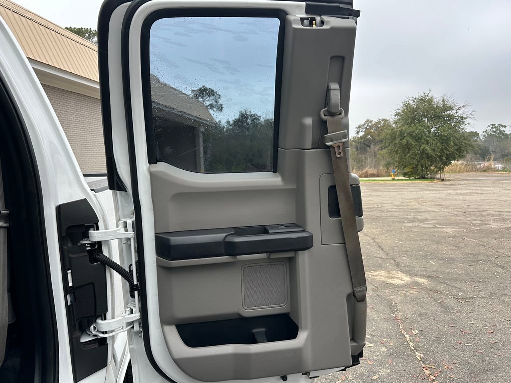 Used 2017 Ford F250 XL w/ Power Equipment Group image 30