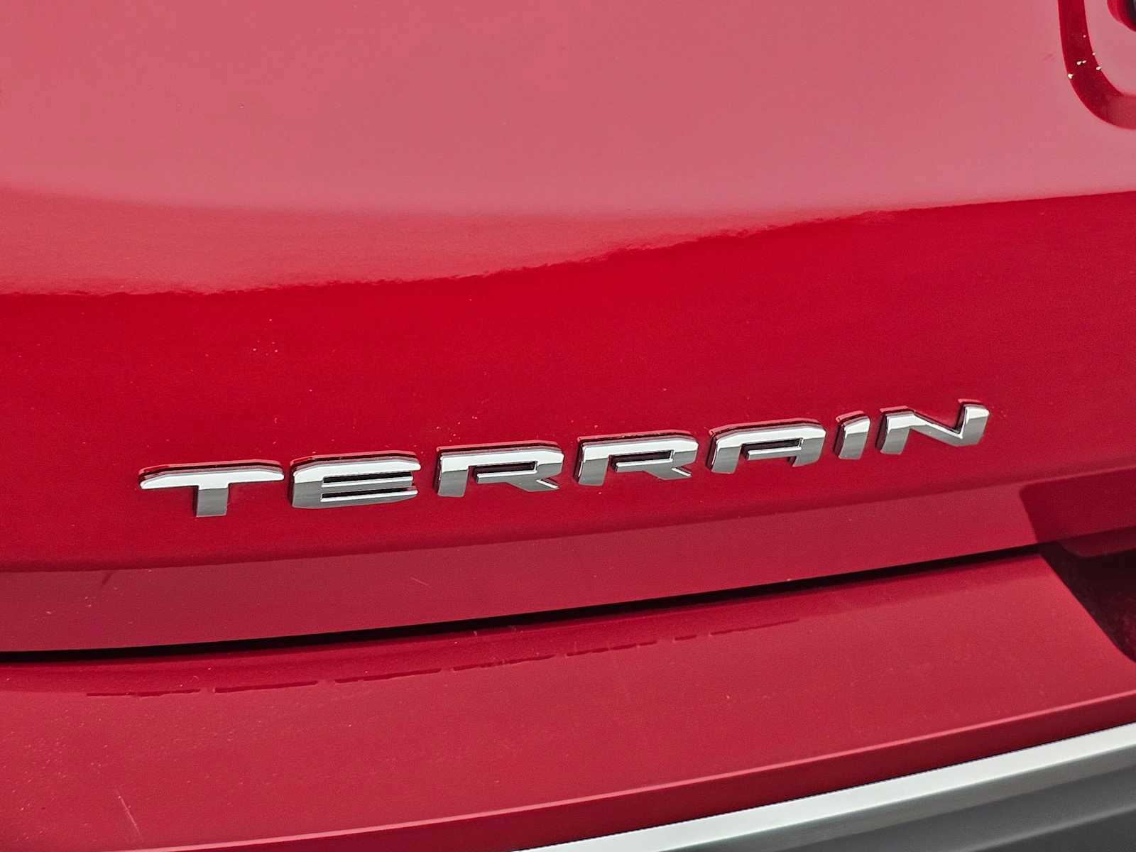 Used 2023 GMC Terrain SLT image 15