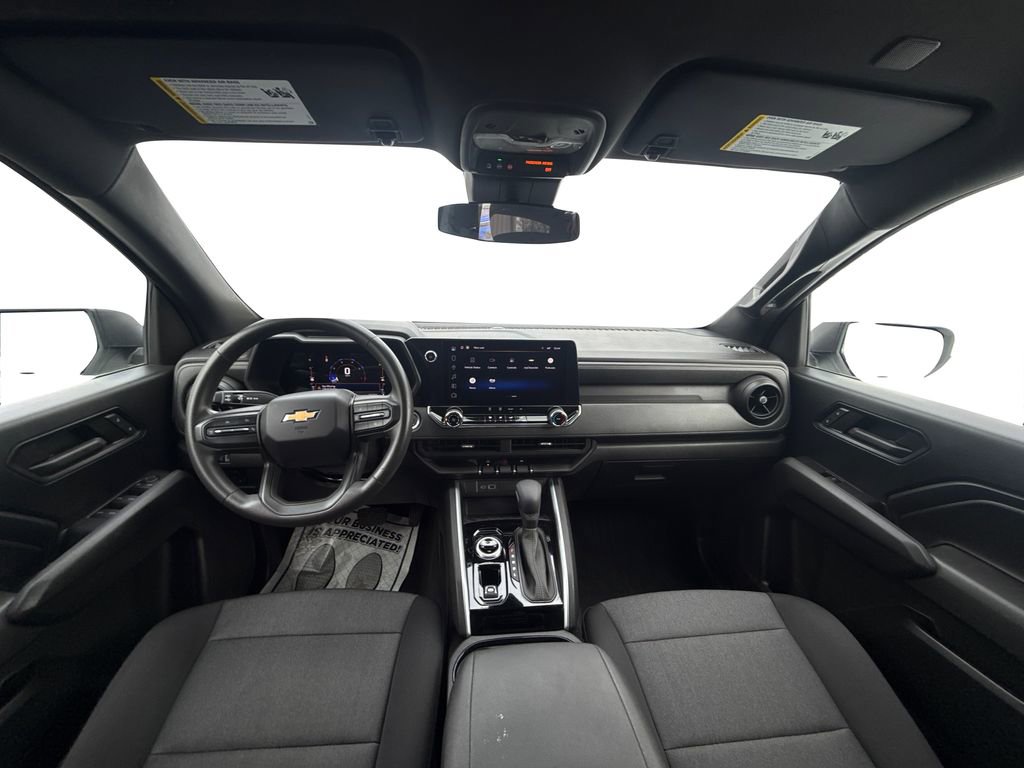 Used 2023 Chevrolet Colorado W/T image 15
