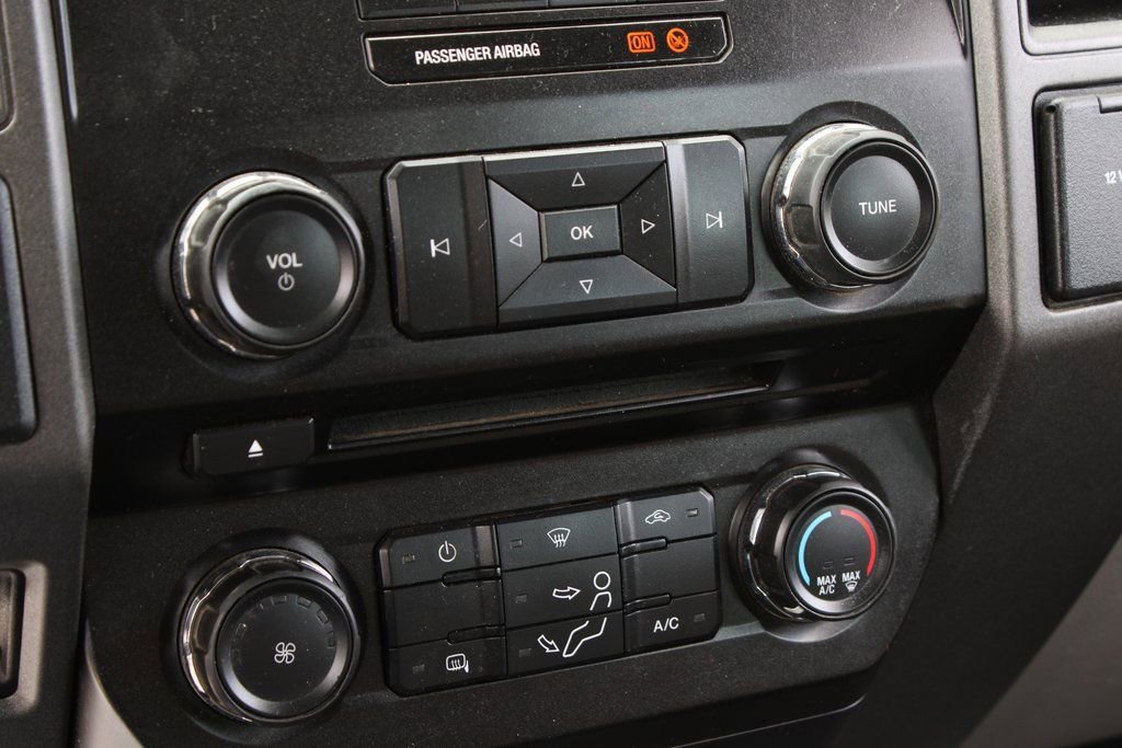 Used 2017 Ford F550 2WD Crew Cab Super Duty image 26