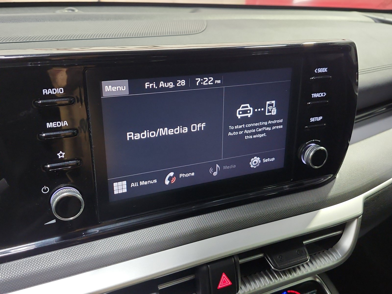 Used 2022 Kia K5 LX FWD image 16