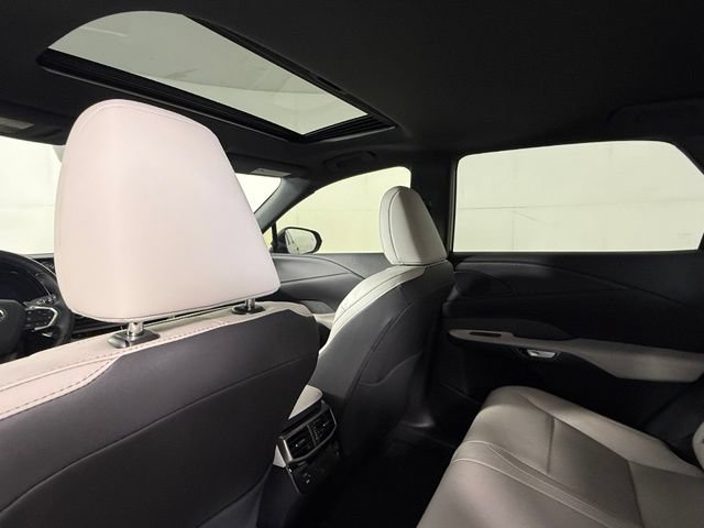 Used 2025 Lexus RX 350 Premium Plus w/ Accessory Package (Z1) FWD image 28