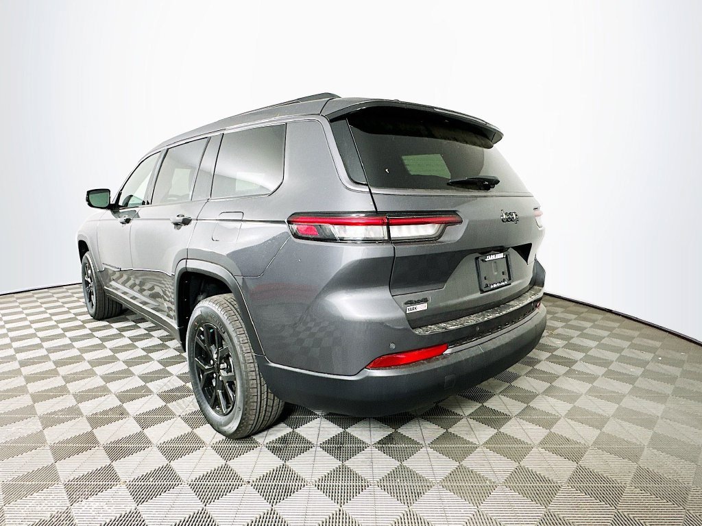 New 2026 Jeep Grand Cherokee L 4WD image 7