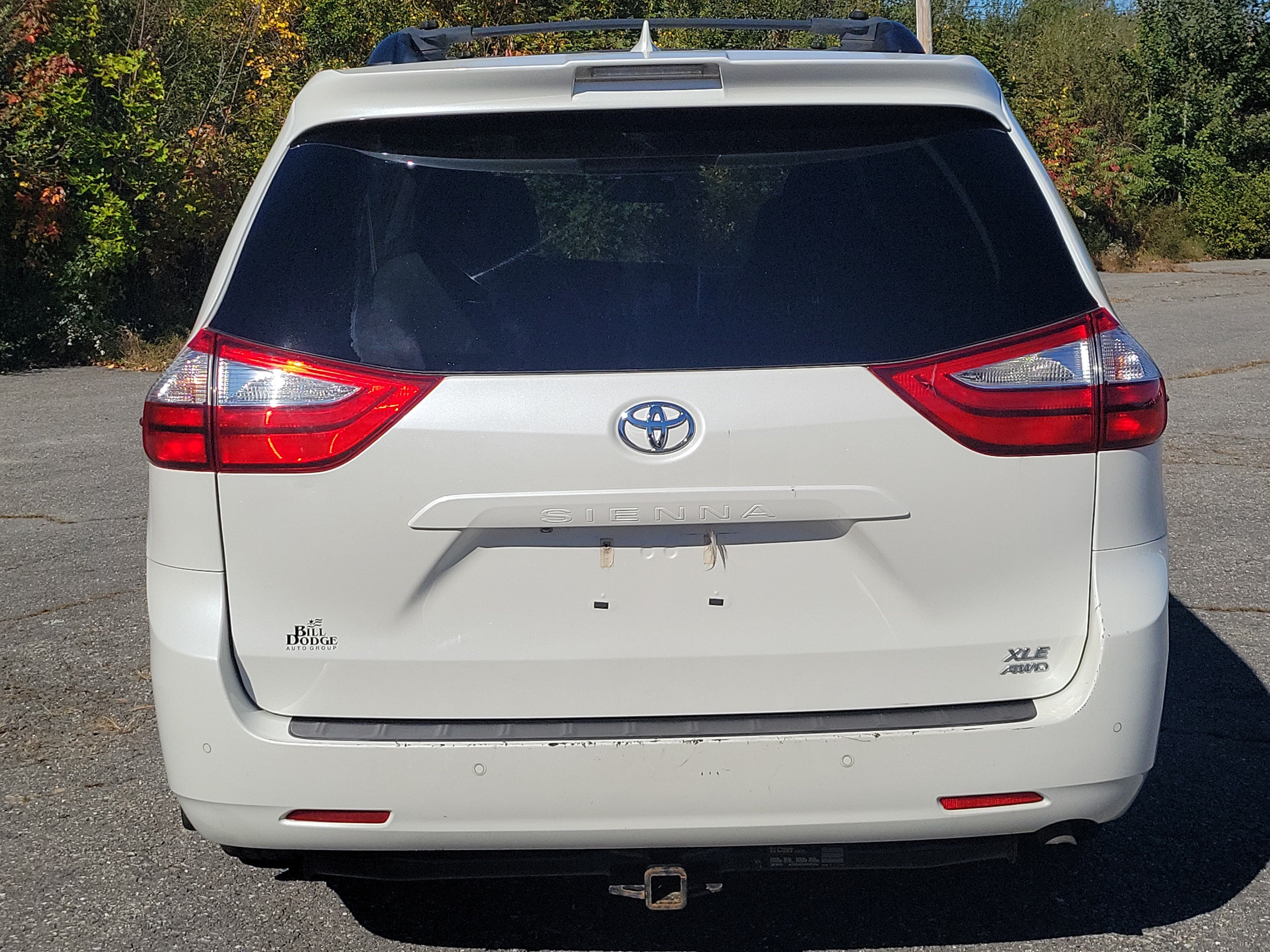 Used 2019 Toyota Sienna XLE Premium w/ Carpet Mat Package AWD/4WD image 6