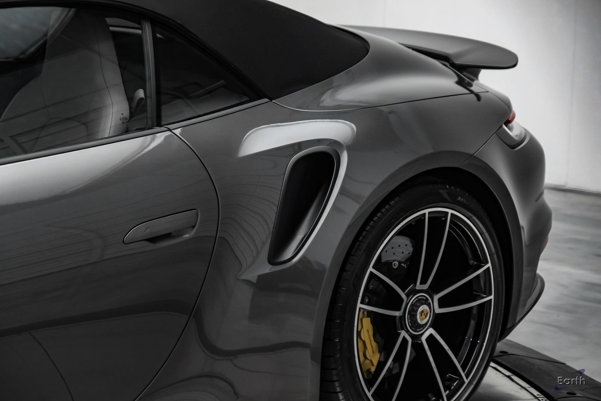 Used 2024 Porsche 911 Turbo S AWD/4WD image 41
