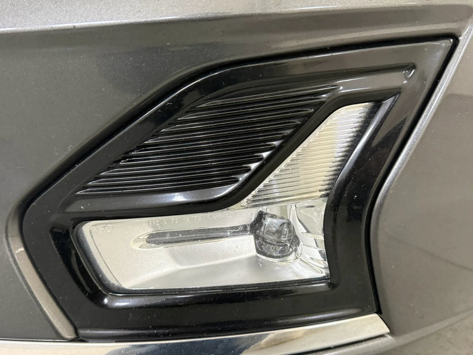 Used 2020 Ford Fusion Titanium FWD image 19