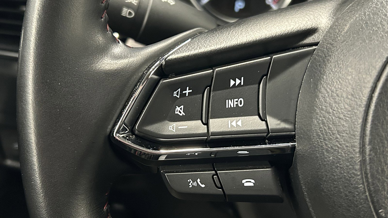 Used 2024 MAZDA CX-5 Carbon Edition image 23