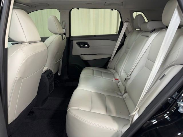 Used 2023 Nissan Rogue SL w/ SL Premium Package AWD/4WD image 18