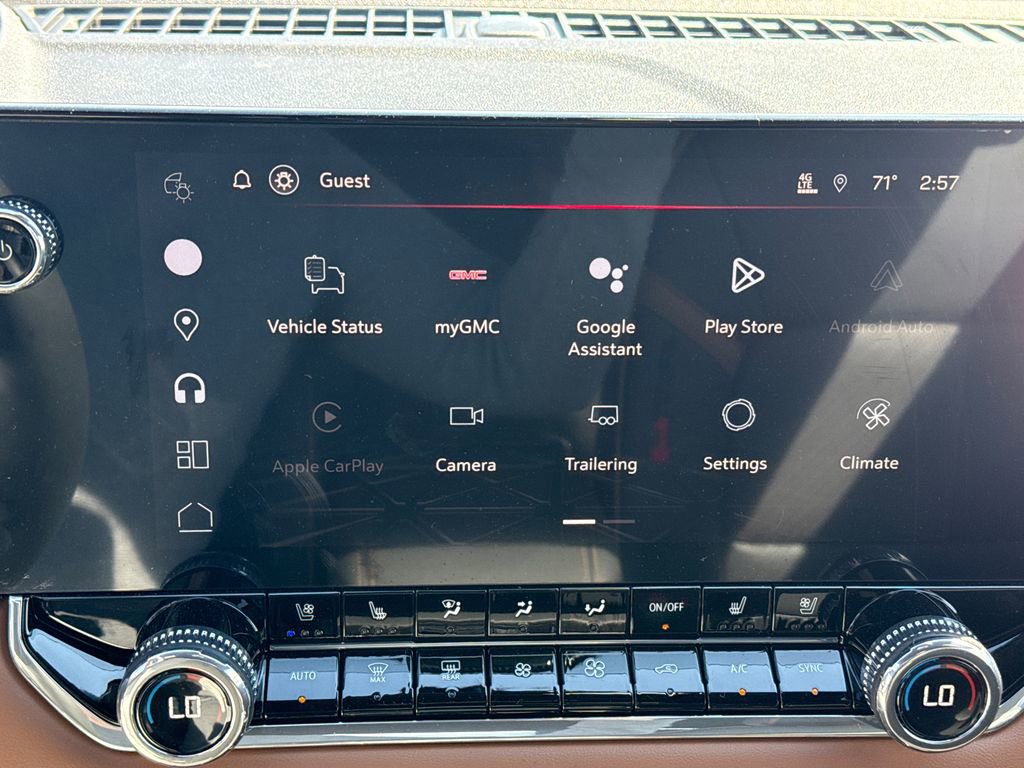 New 2026 GMC Canyon AT4 w/ AT4 Premium Package image 24