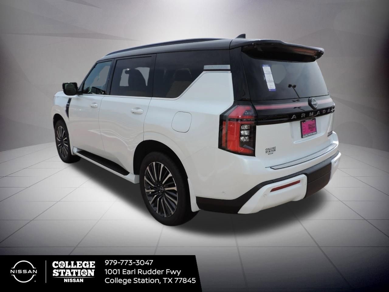 New 2026 Nissan Armada Platinum Reserve image 5