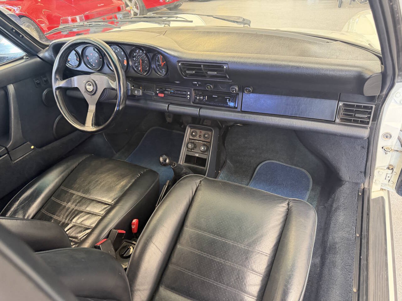 Used 1988 Porsche 911 Carrera RWD image 30