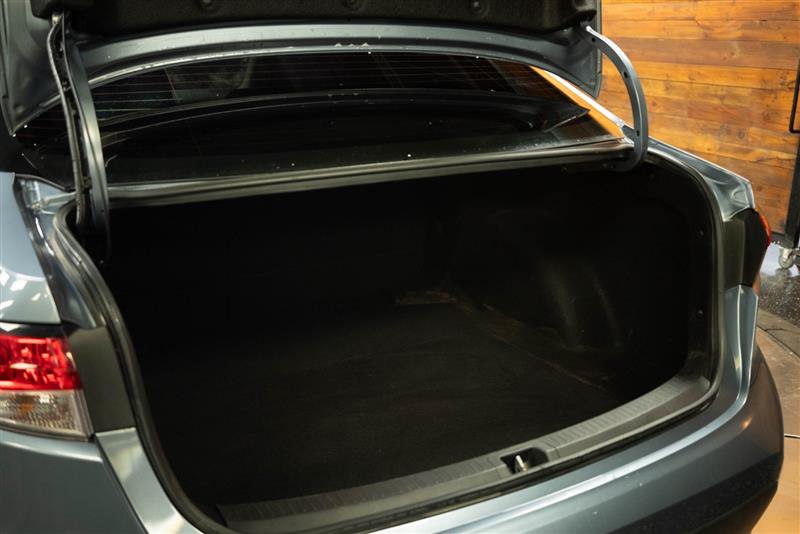 Used 2024 Toyota Corolla LE FWD image 7