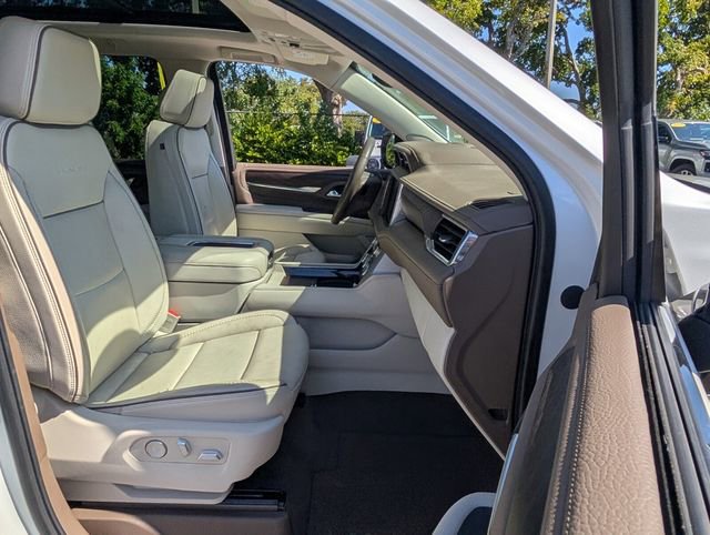 Used 2023 GMC Yukon XL Denali w/ Max Trailering Package image 21