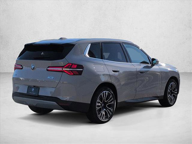 Used 2025 BMW X3 xDrive30i w/ Premium Package image 5