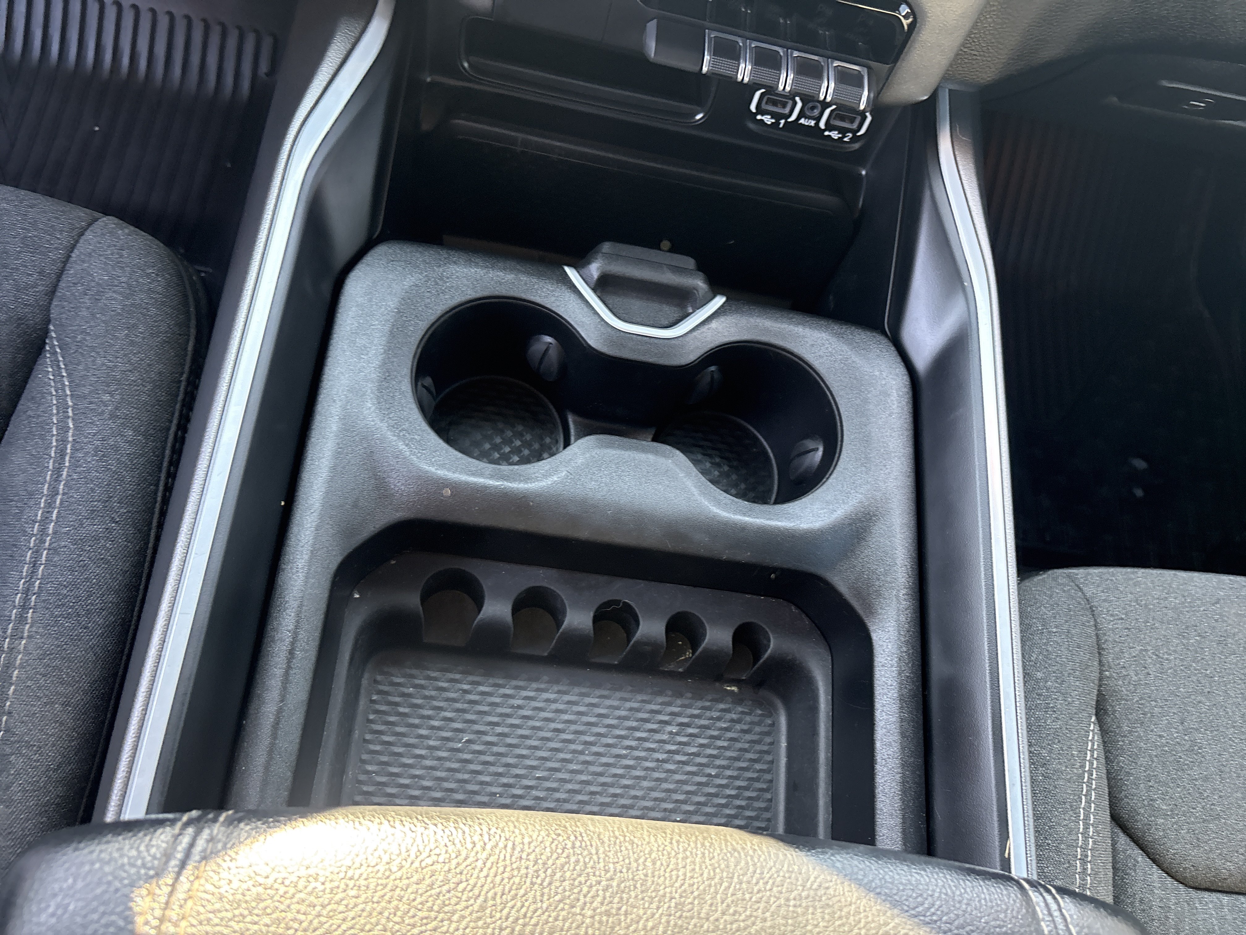 Used 2020 RAM 1500 Big Horn AWD/4WD image 16